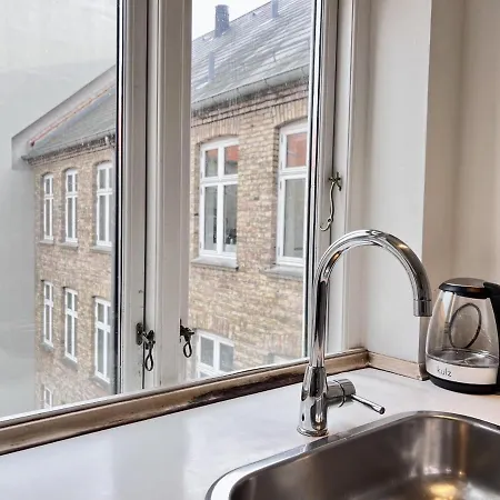 Two Bedroom In Copenhagen, Woltersgade 9,